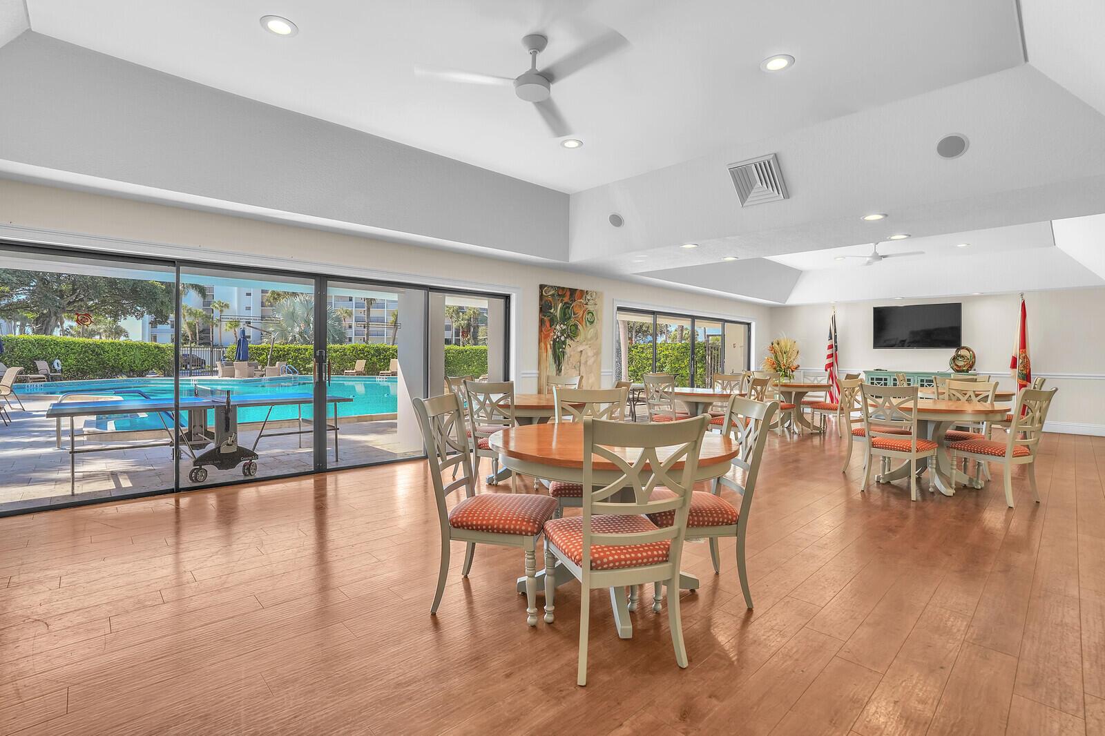 JUPITER COVE CONDO - Residential