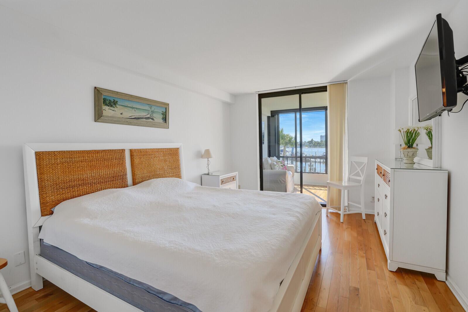 JUPITER COVE CONDO - Residential