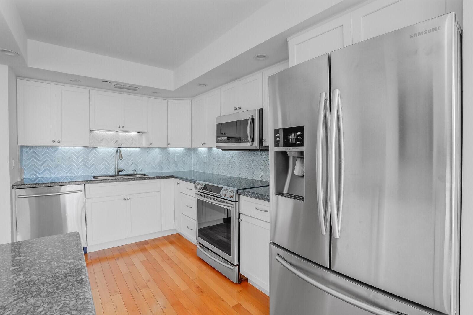 JUPITER COVE CONDO - Residential