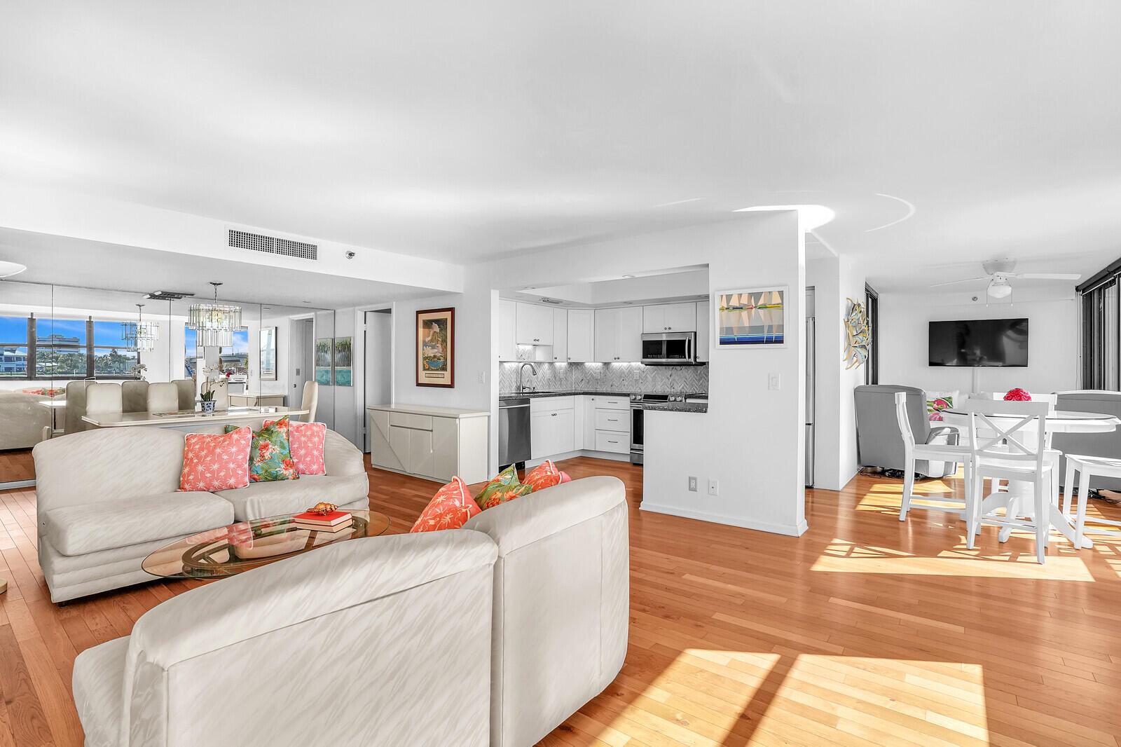 JUPITER COVE CONDO - Residential