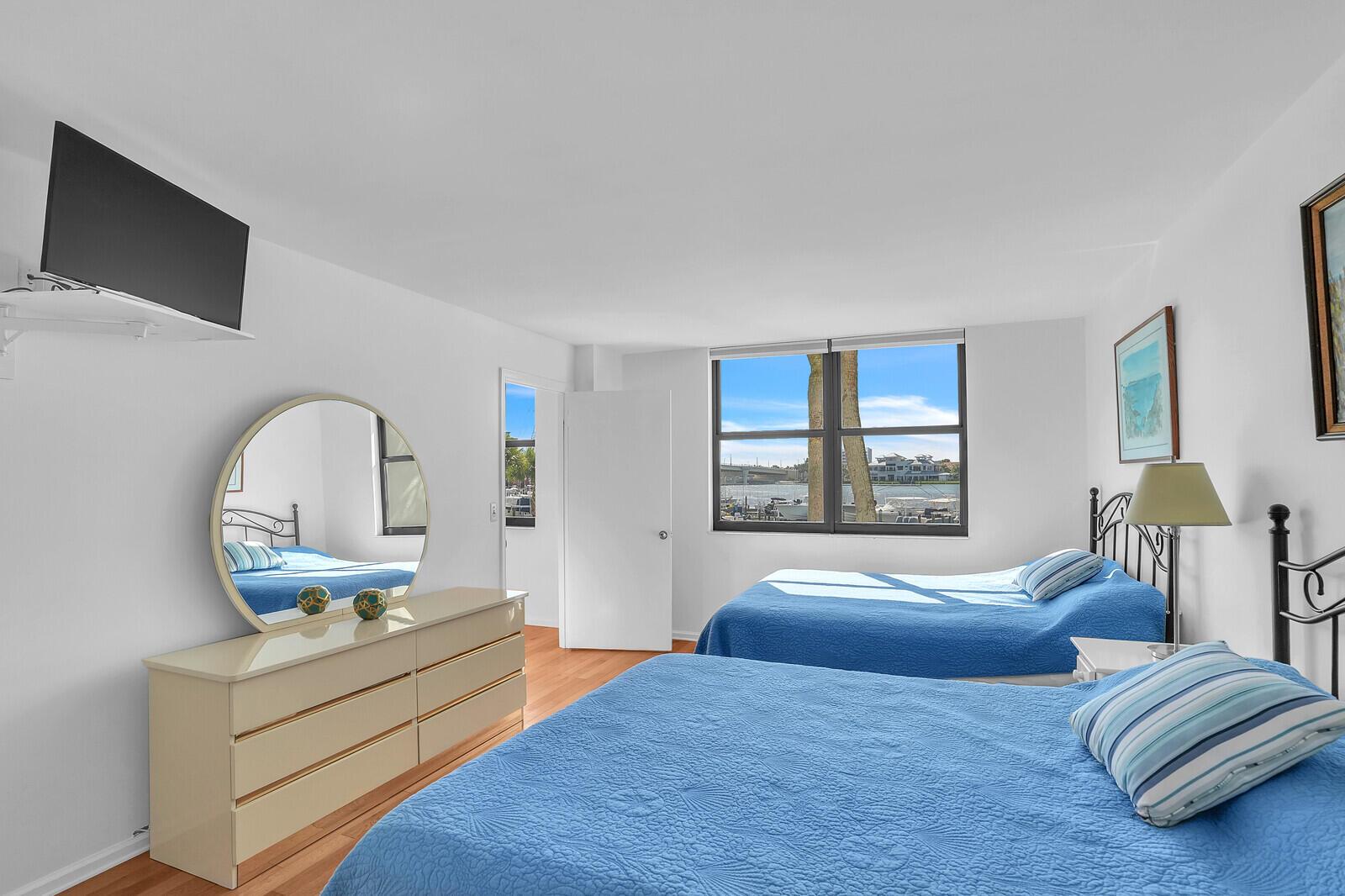 JUPITER COVE CONDO - Residential