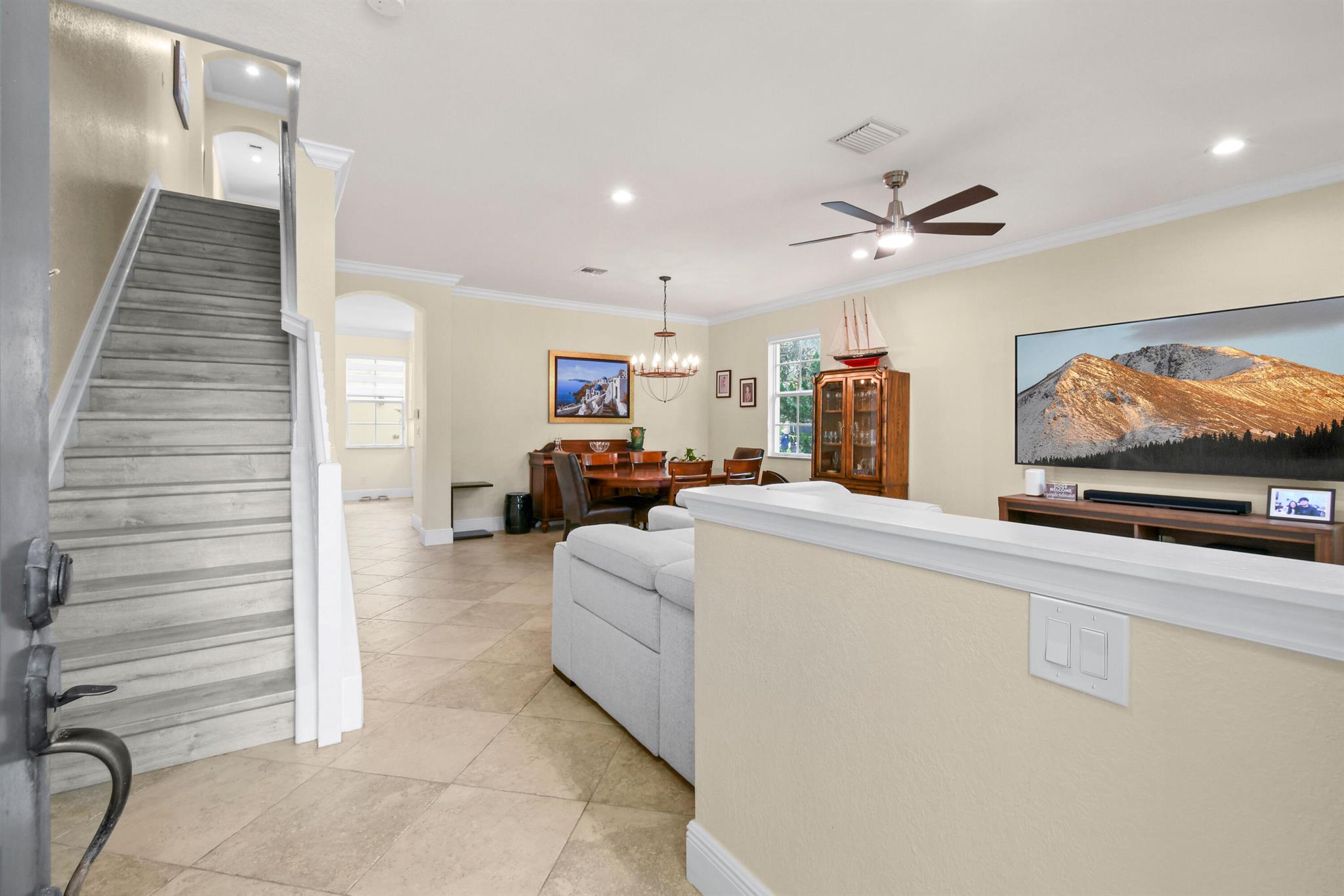 102 Lismore Lane
