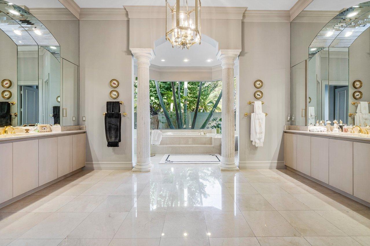 ADMIRALS COVE 3 PAR E - Residential