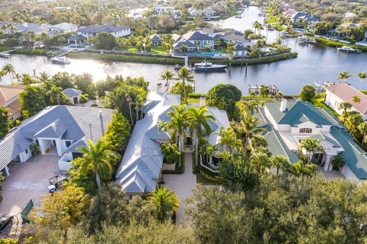 ADMIRALS COVE 3 PAR E - Residential