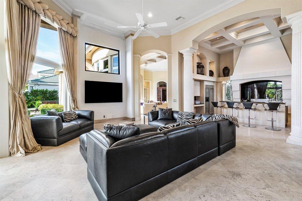 ADMIRALS COVE 3 PAR E - Residential