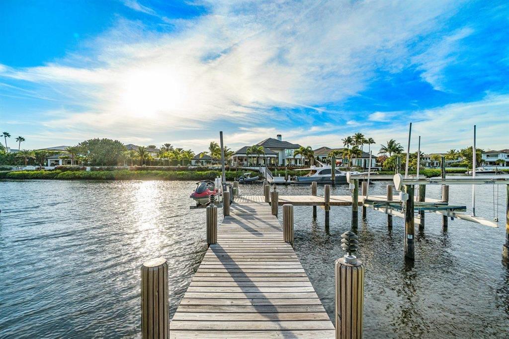 ADMIRALS COVE 3 PAR E - Residential