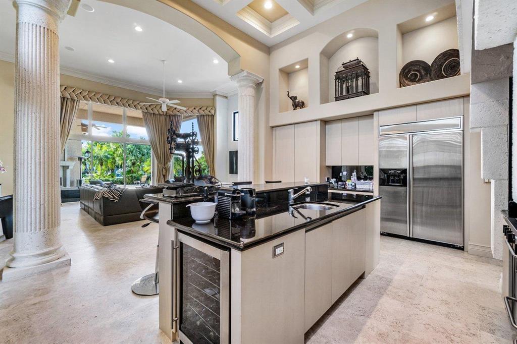 ADMIRALS COVE 3 PAR E - Residential