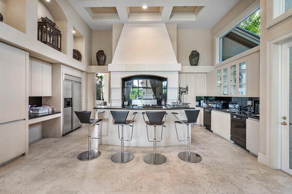 ADMIRALS COVE 3 PAR E - Residential