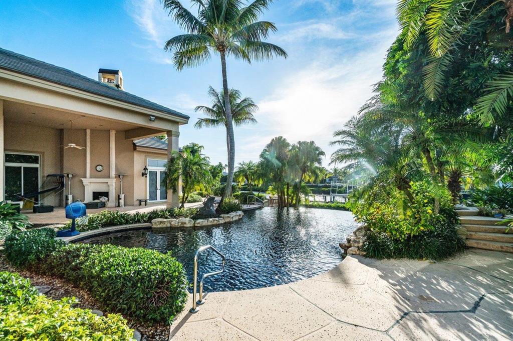 ADMIRALS COVE 3 PAR E - Residential