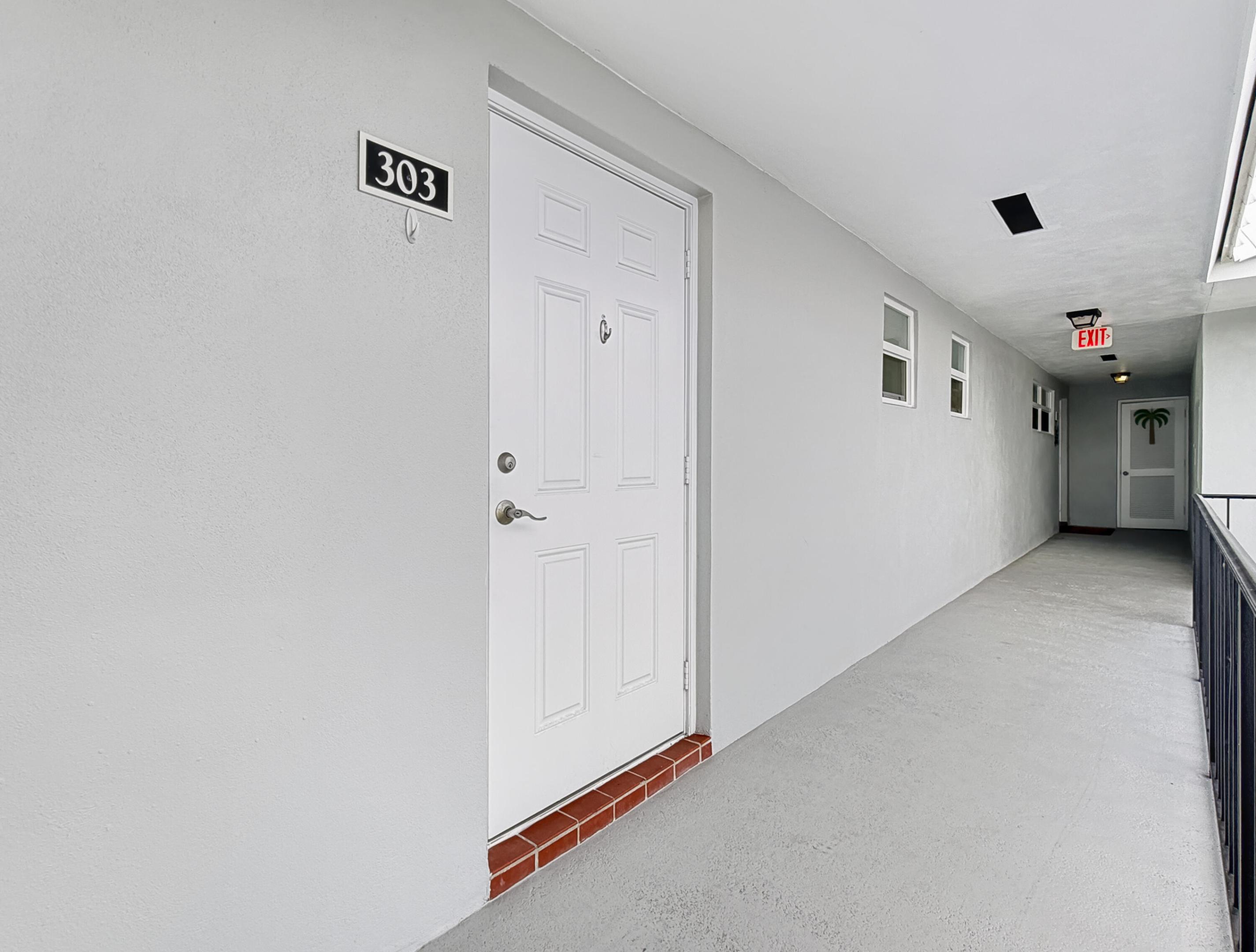 COLONIAL CLUB CONDO SEC 1 - Residential