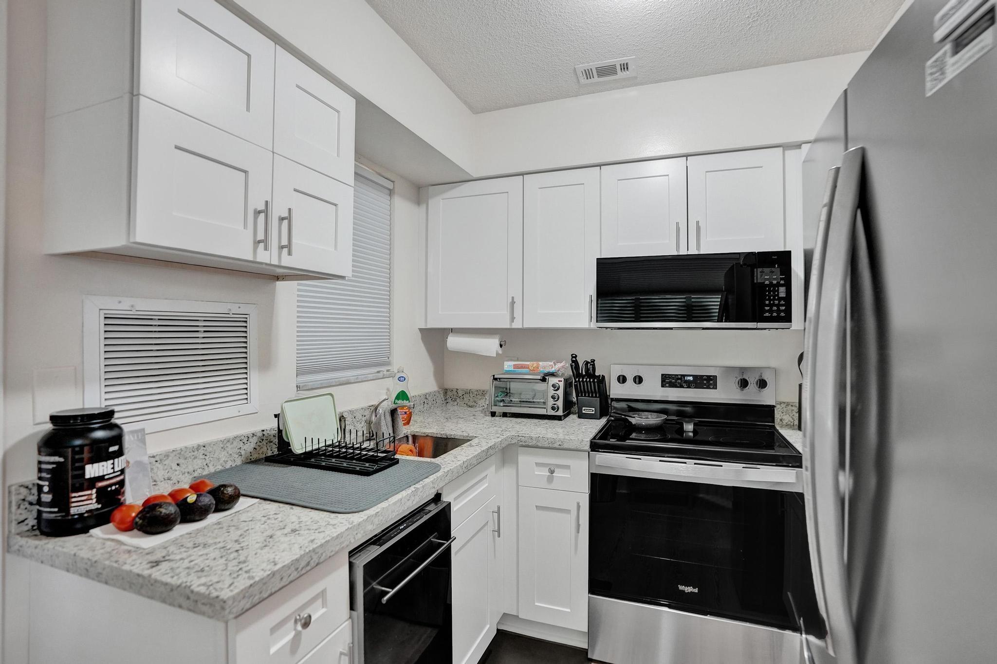 Imperial Point - Residential Income