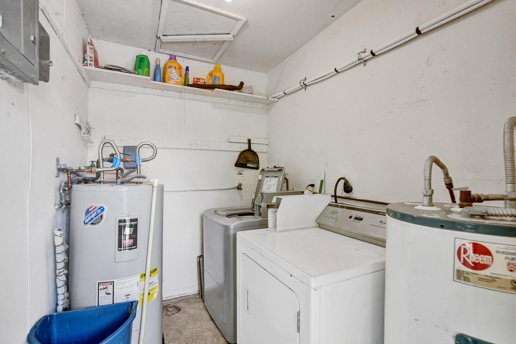 Imperial Point - Residential Income