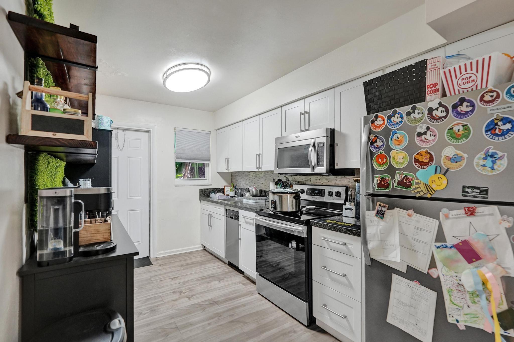 Imperial Point - Residential Income