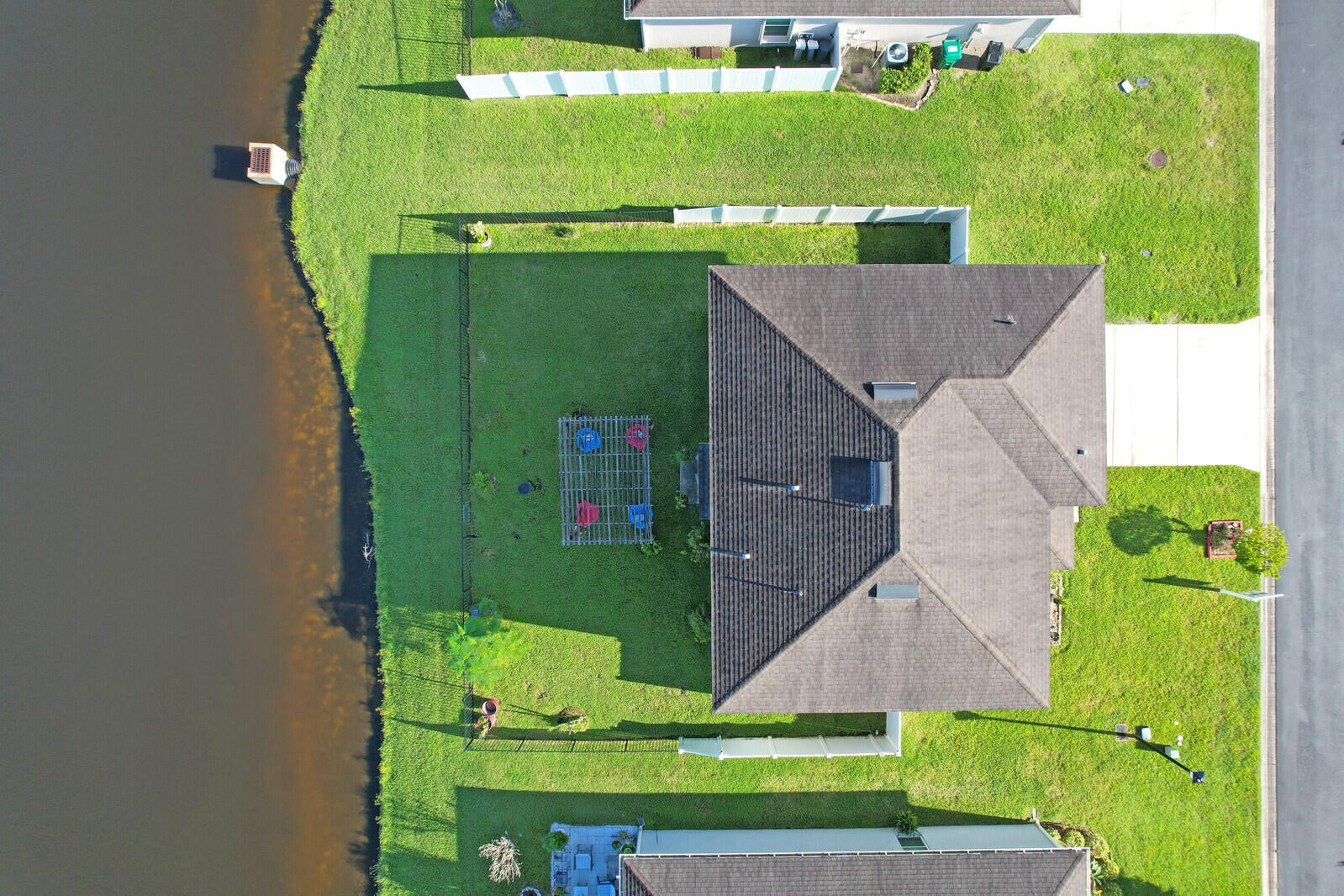 5255 Oakland Lake Circle