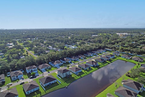 Tiny photo for 5255 Oakland Lake Circle, Fort Pierce, FL 34951 (MLS # B26073399)