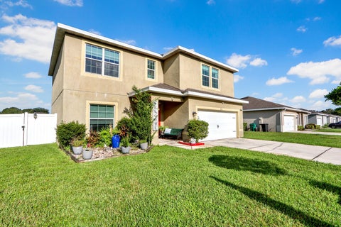 Tiny photo for 5255 Oakland Lake Circle, Fort Pierce, FL 34951 (MLS # B26073399)
