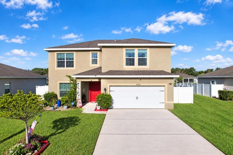 Tiny photo for 5255 Oakland Lake Circle, Fort Pierce, FL 34951 (MLS # B26073399)