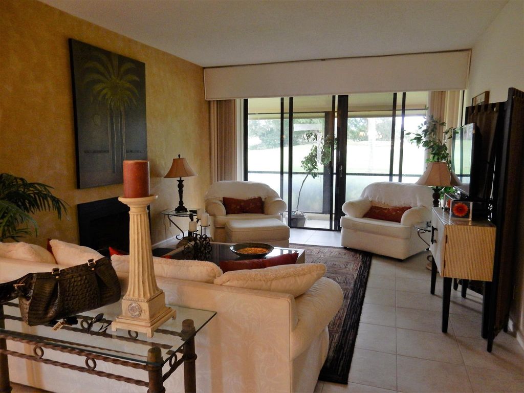 Photo of 225 Old Meadow Way, Palm Beach Gardens, FL 33418 (MLS # R10922551)