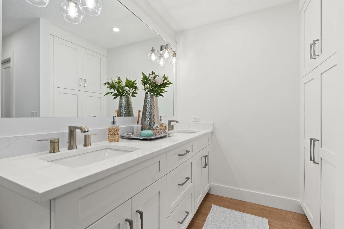 HOBART LANDING UNIT 2 - Residential