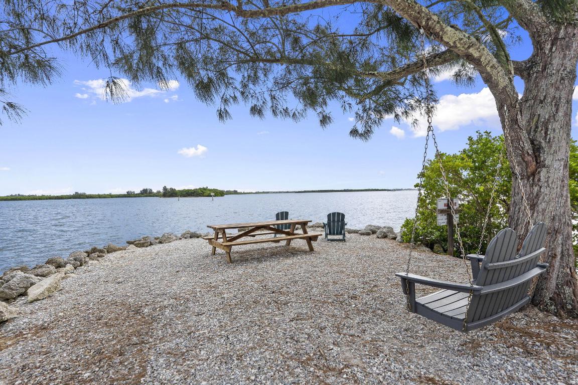 HOBART LANDING UNIT 2 - Residential