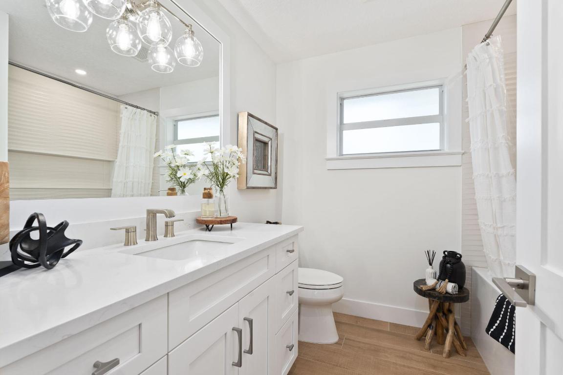 HOBART LANDING UNIT 2 - Residential