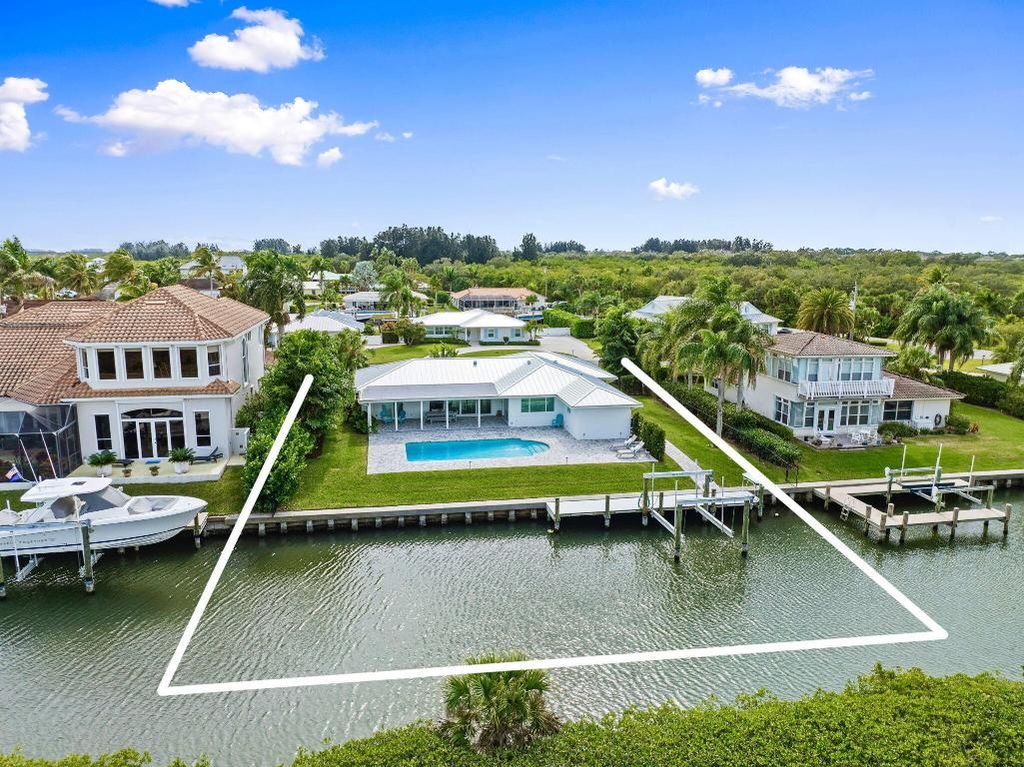 Photo of 3576 Lucia Drive, Vero Beach, FL 32967 (MLS # R11156975)