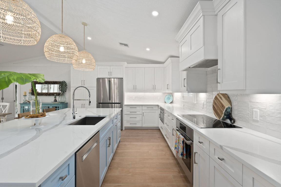 HOBART LANDING UNIT 2 - Residential