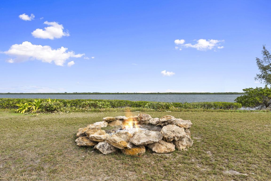 HOBART LANDING UNIT 2 - Residential