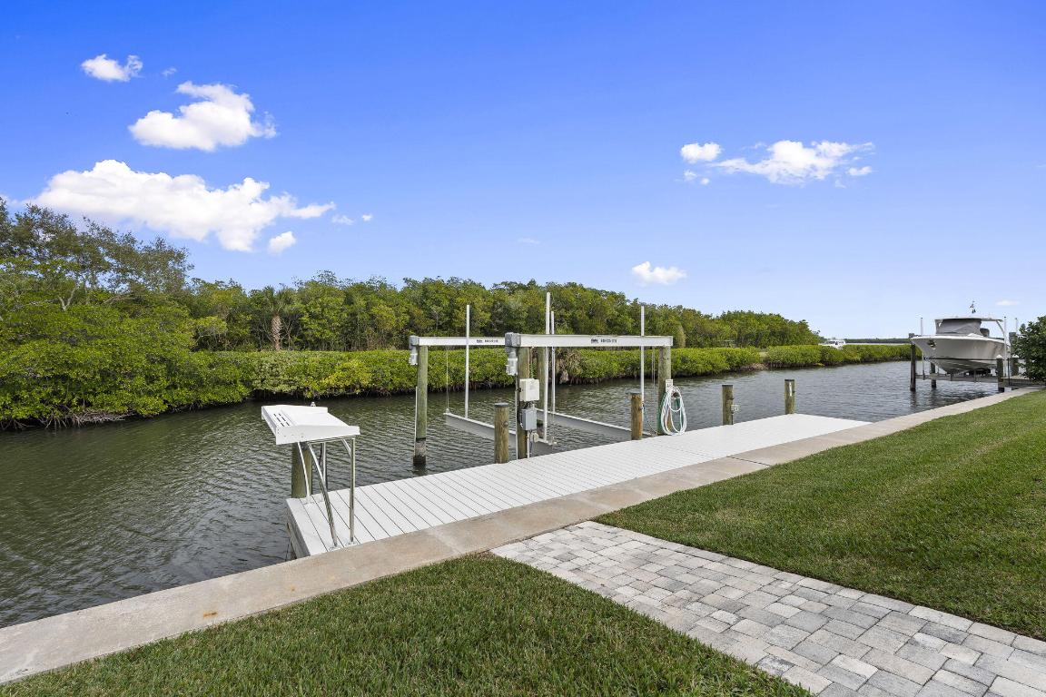 HOBART LANDING UNIT 2 - Residential