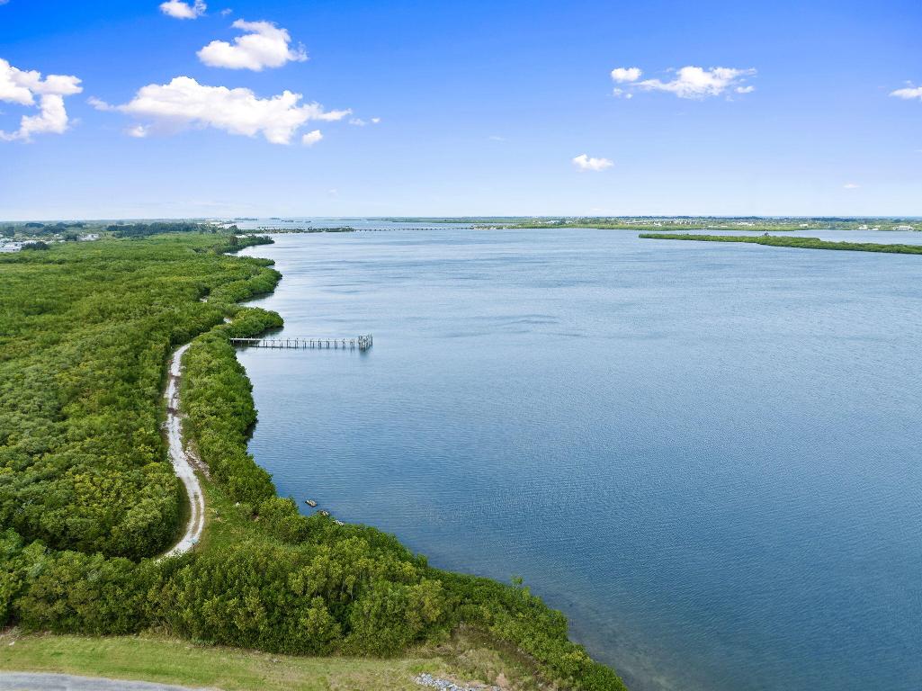 HOBART LANDING UNIT 2 - Residential