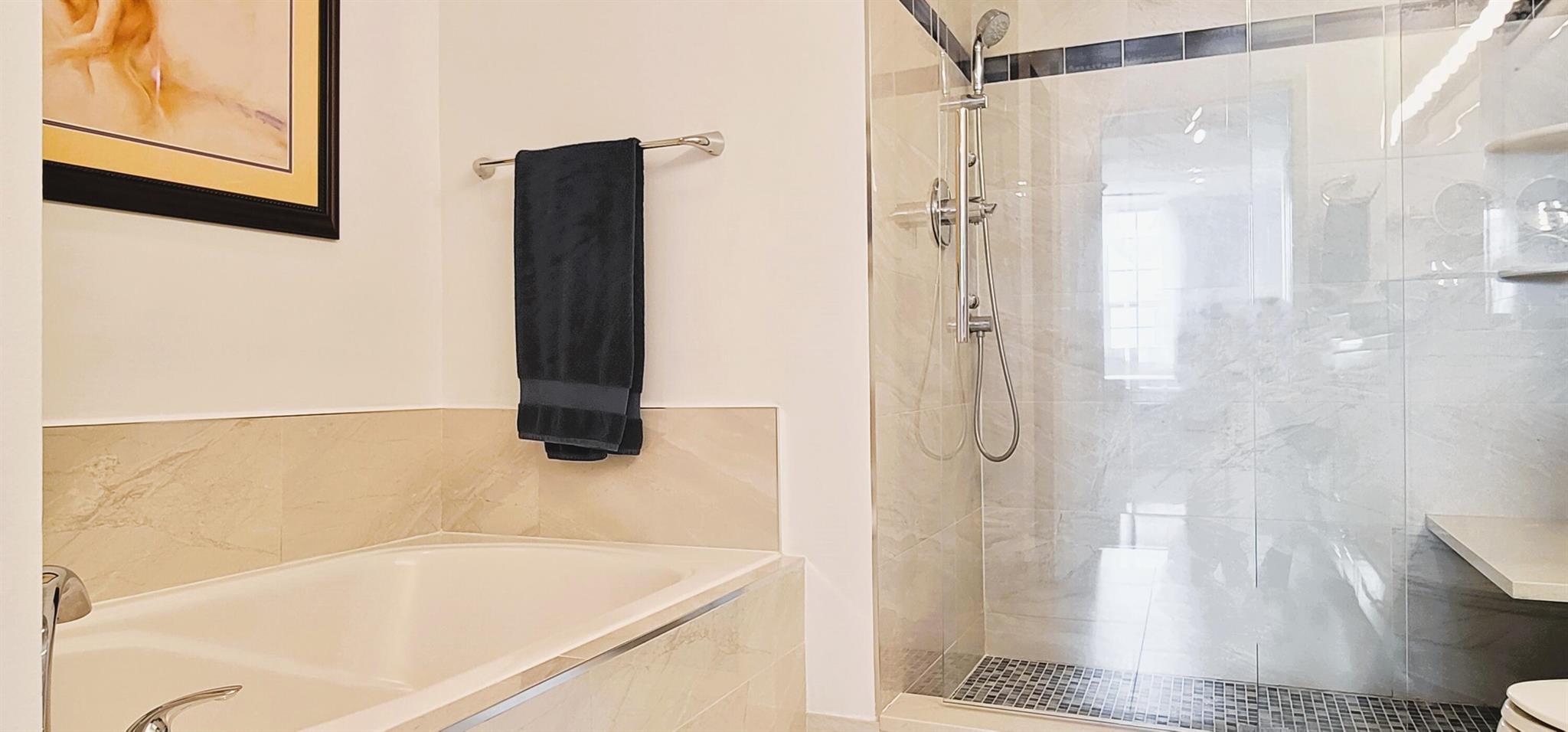 WHITNEY CONDO - Residential