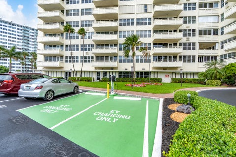 Tiny photo for 3200 NE 36th Street #806, Fort Lauderdale, FL 33308 (MLS # B26035958)