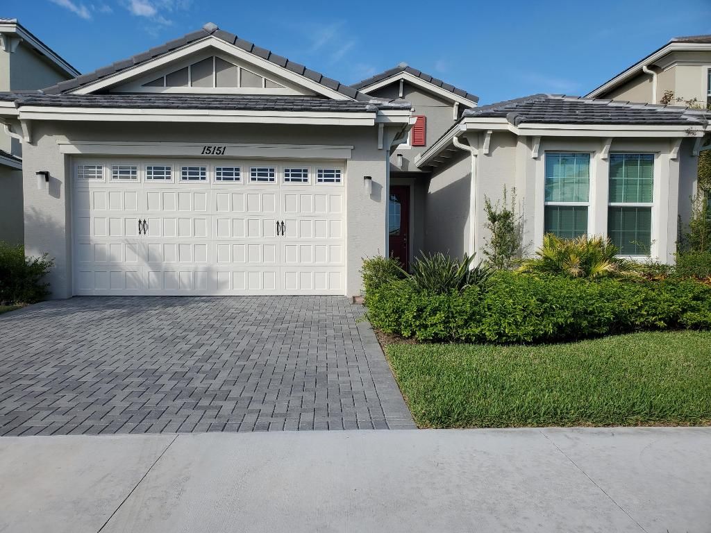 Photo of 15151 Goldfinch Circle, Westlake, FL 33470 (MLS # R10938508)
