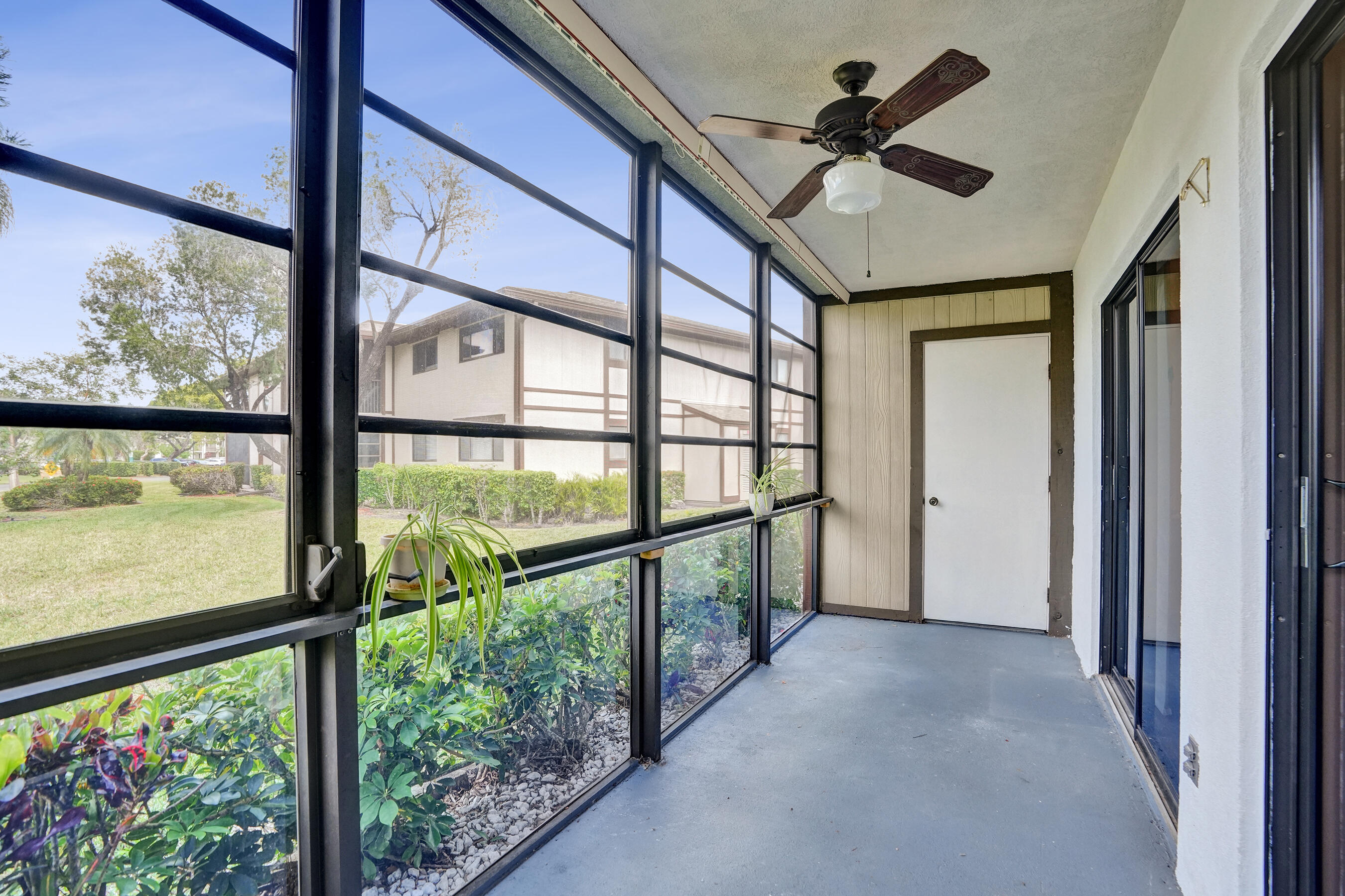BELFORT CONDOMINIUM G - Residential