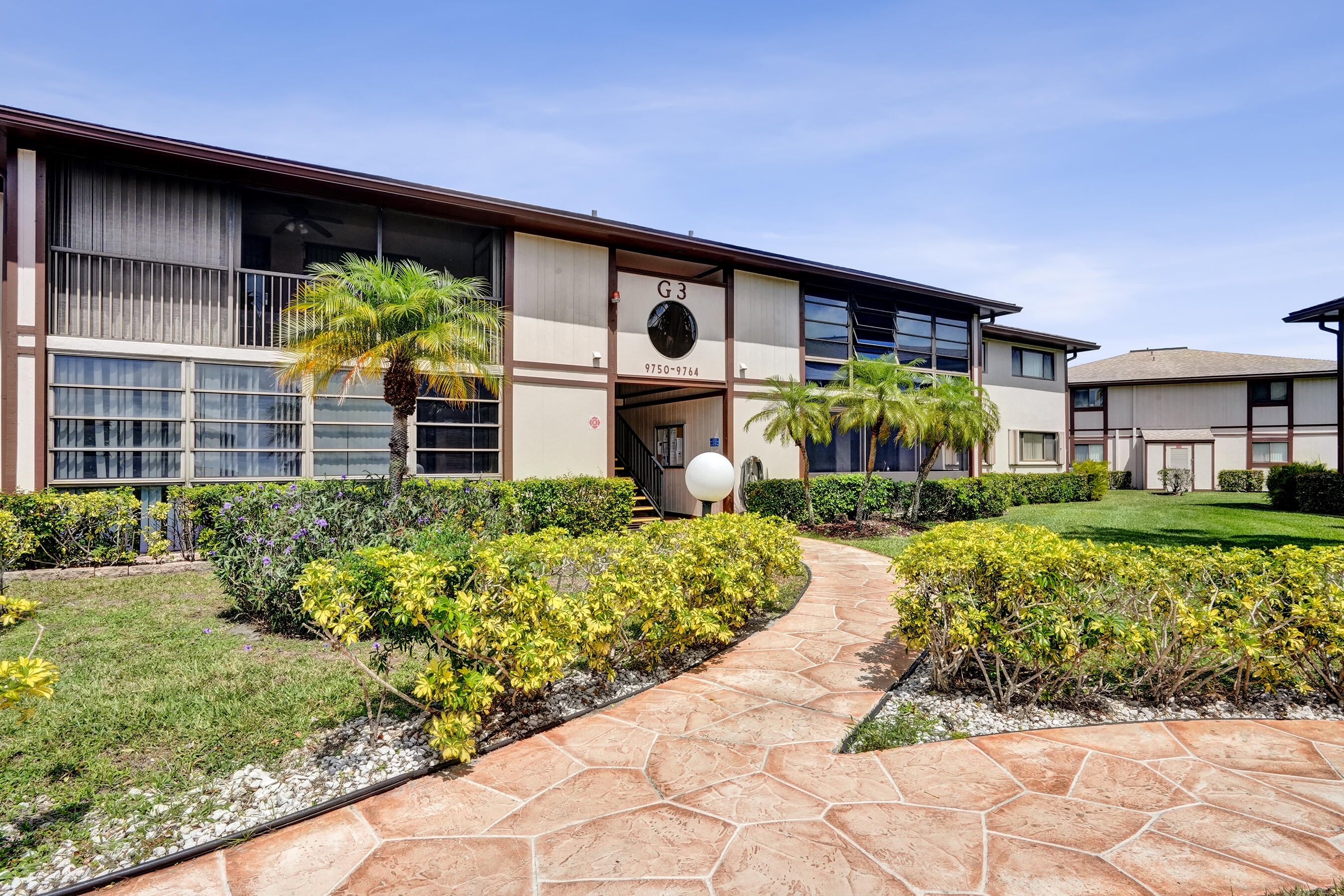 BELFORT CONDOMINIUM G - Residential