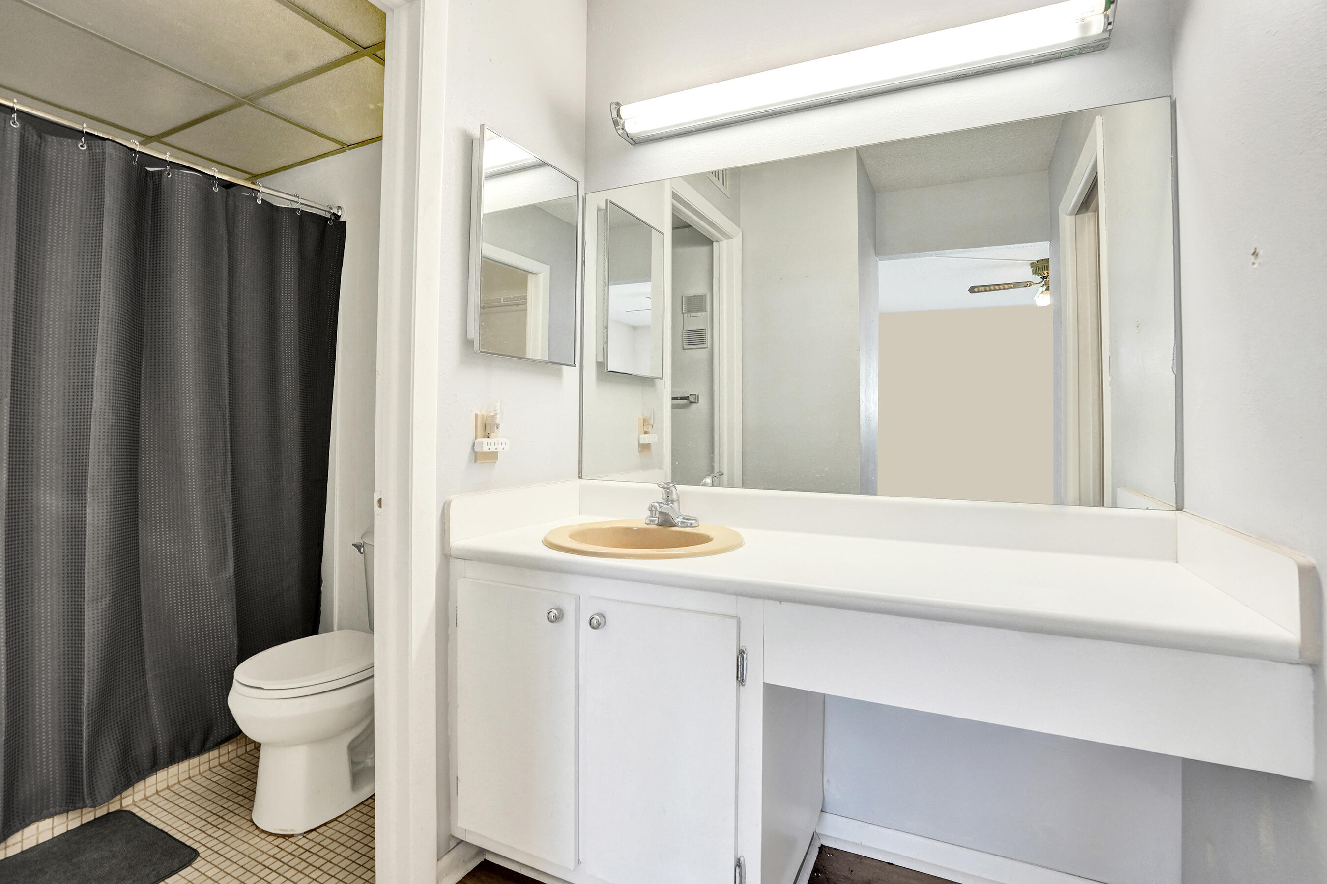 BELFORT CONDOMINIUM G - Residential