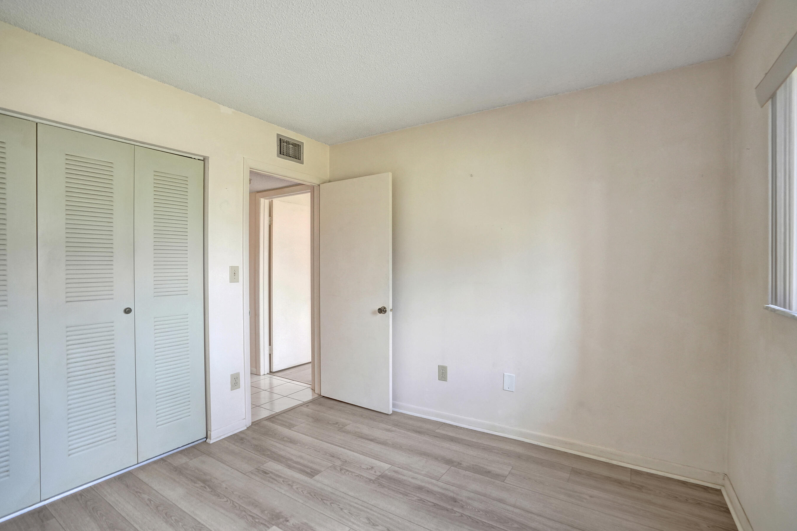 BELFORT CONDOMINIUM G - Residential