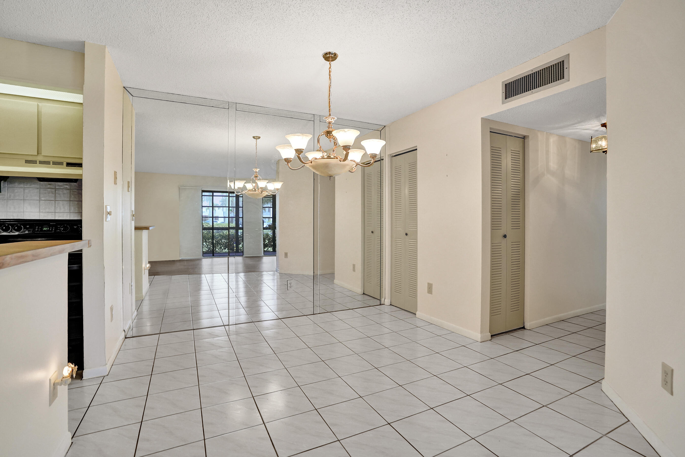 BELFORT CONDOMINIUM G - Residential