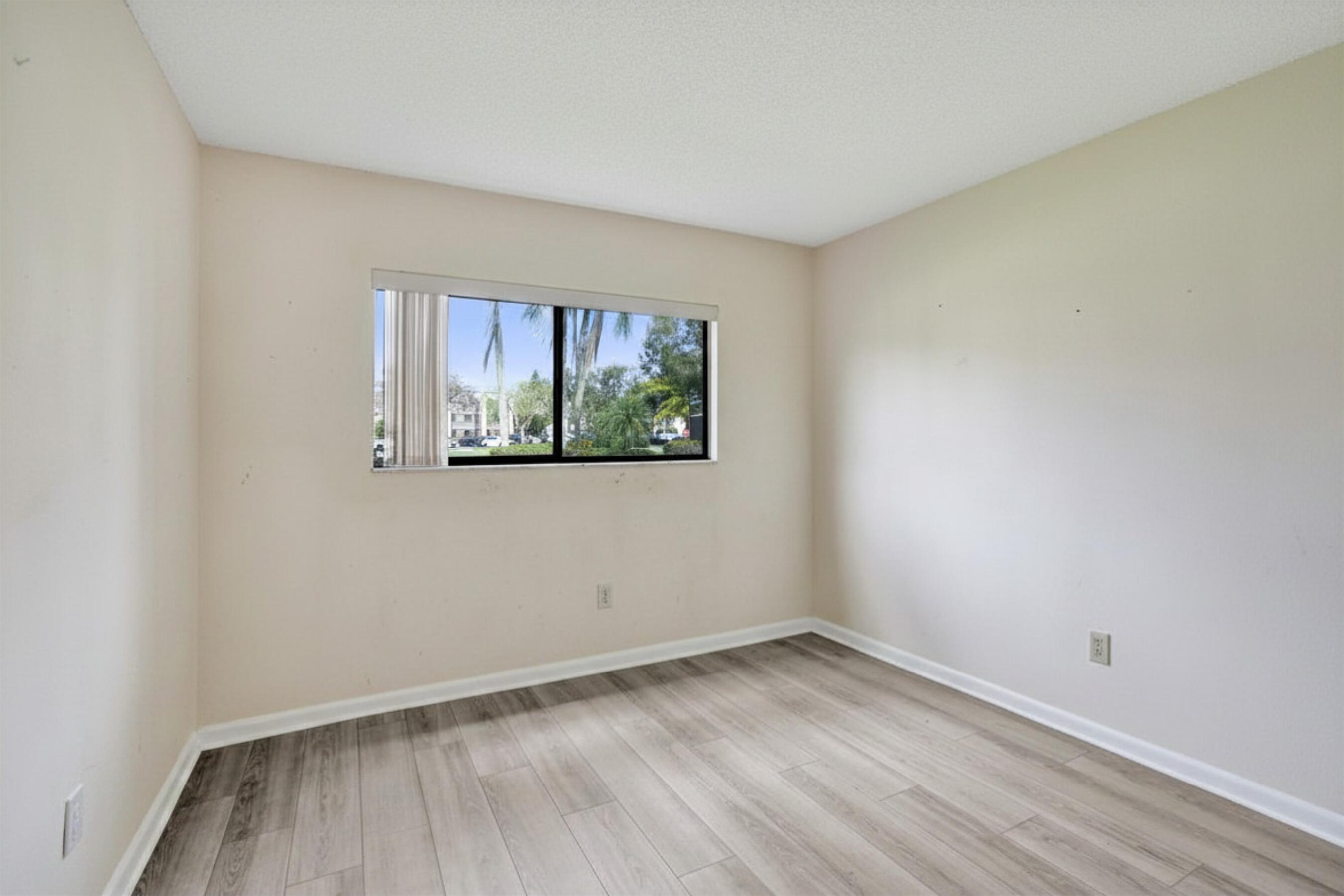 BELFORT CONDOMINIUM G - Residential
