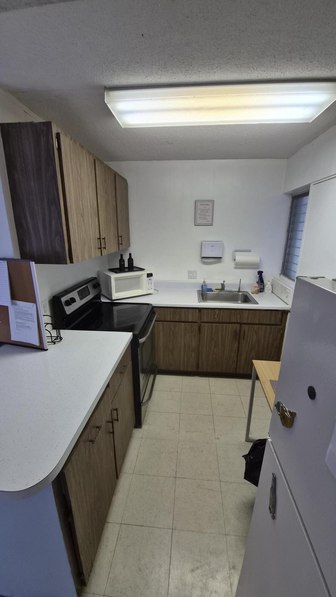 MONTCLAIR GARDENS CONDO - Residential