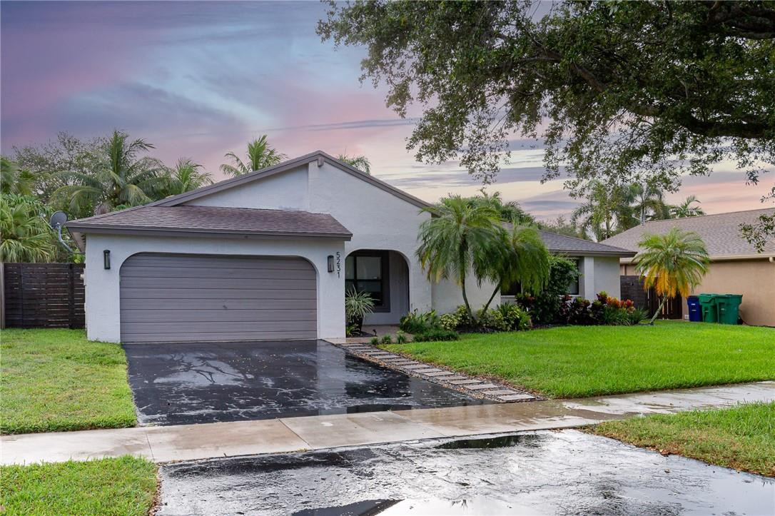 FLAMINGO GARDENS-TAMARIND - Residential