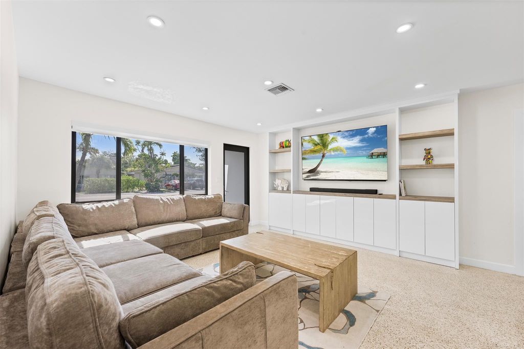 Photo of 1228 NE 17th Avenue, Fort Lauderdale, FL 33304 (MLS # F10509318)