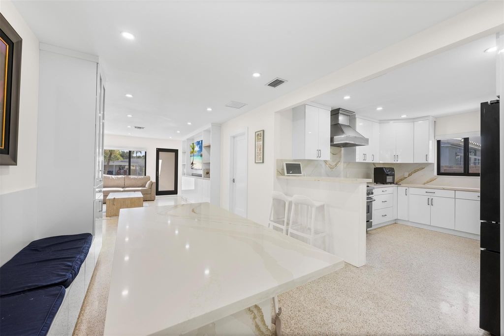 Photo of 1228 NE 17th Avenue, Fort Lauderdale, FL 33304 (MLS # F10509318)