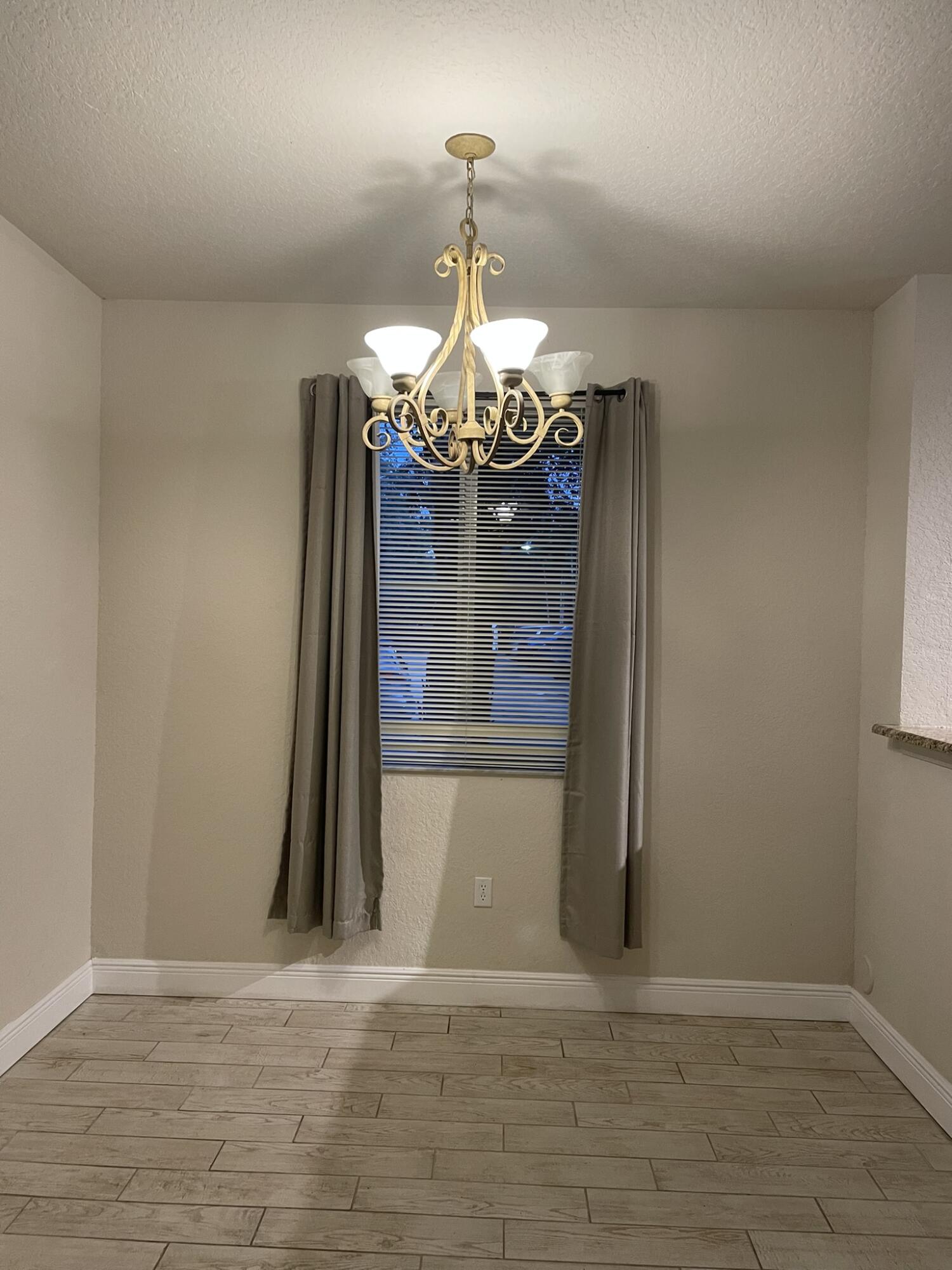 RESIDENCES AT LEGACY PLACE CONDO - Residential Lease