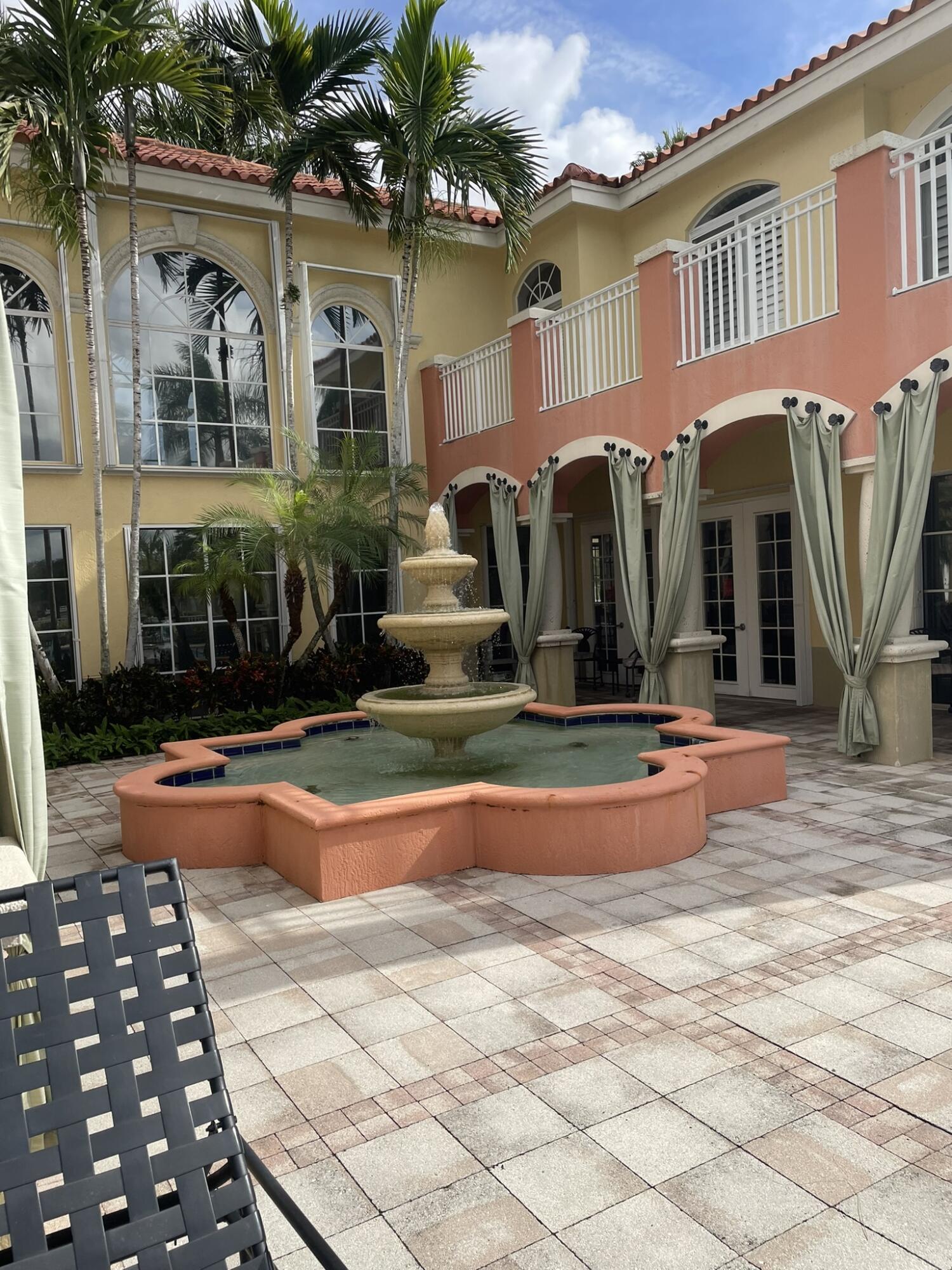 RESIDENCES AT LEGACY PLACE CONDO - Residential Lease