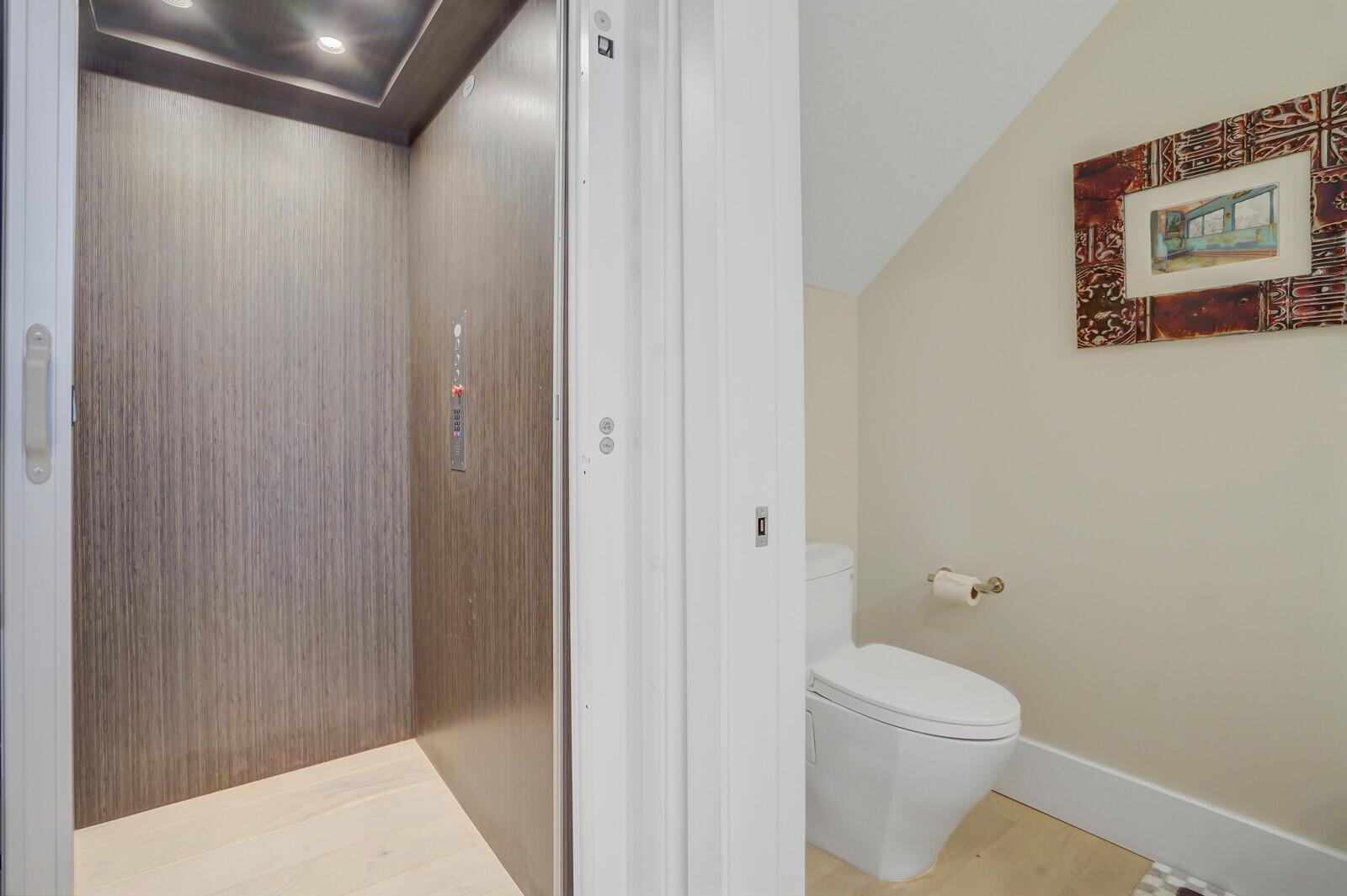 7th Ave Villas - Residential