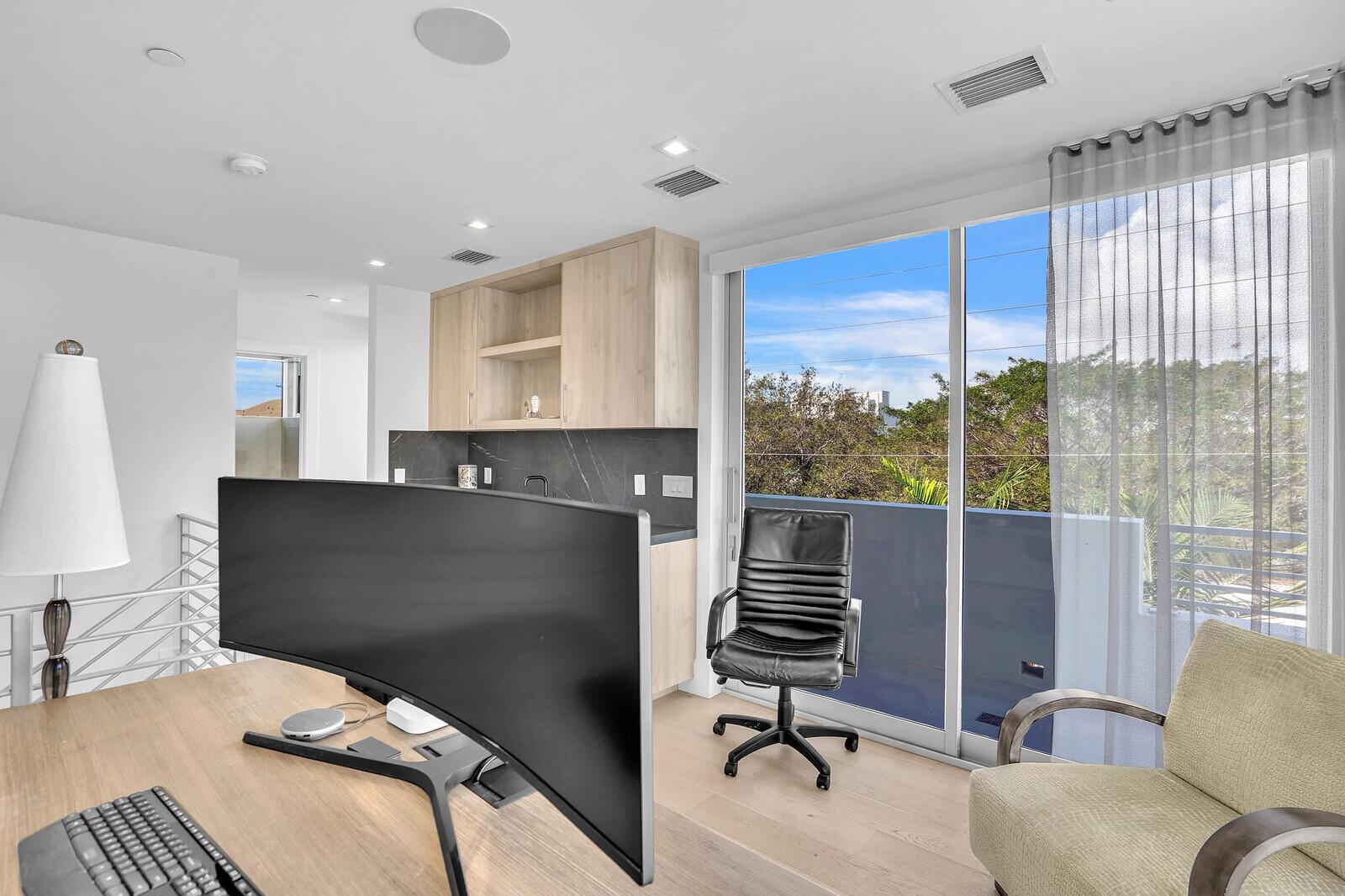 7th Ave Villas - Residential