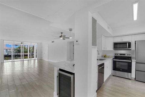 3000 NE 48th Ct 105 Lighthouse Point FL 33064
