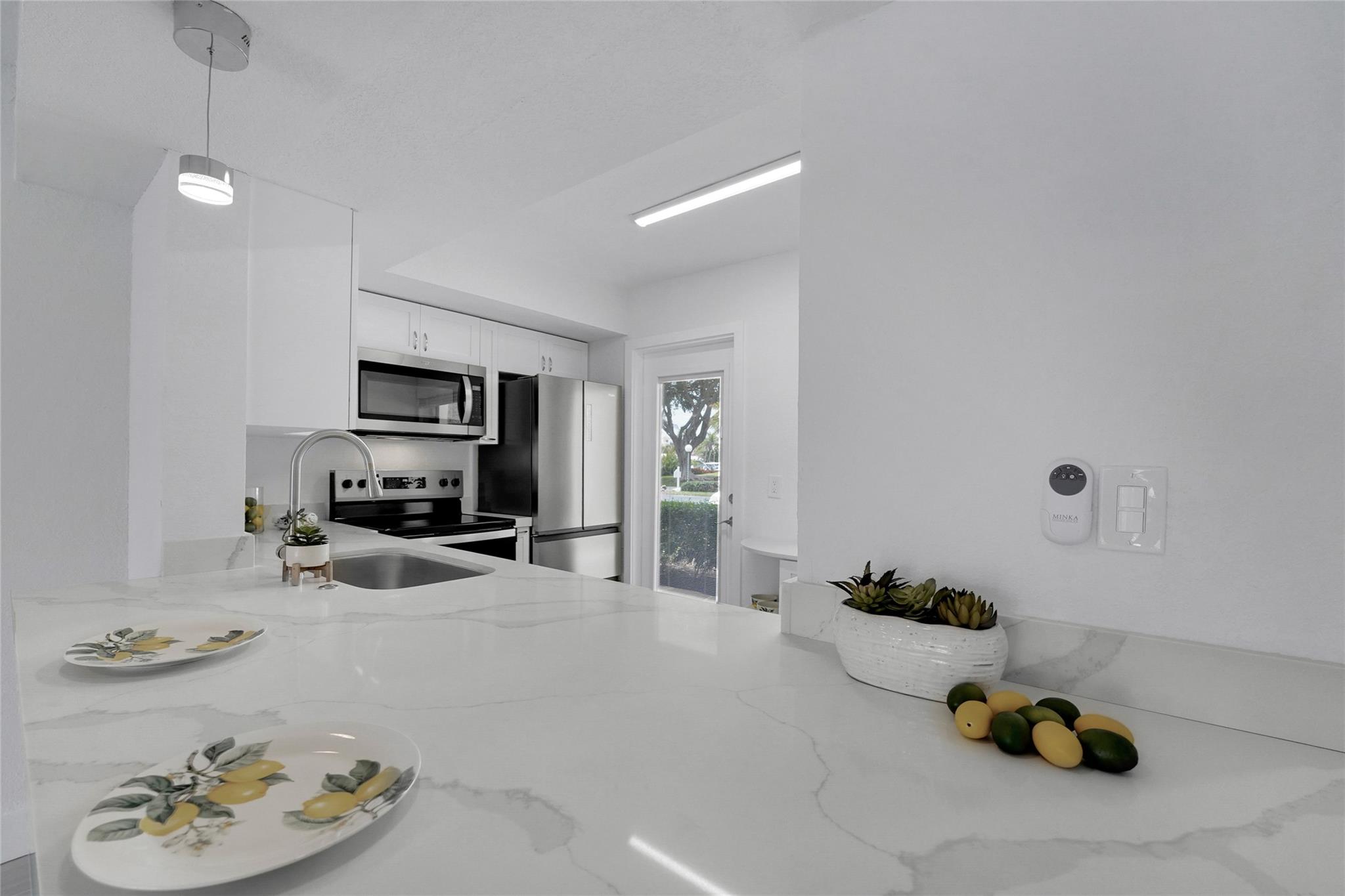 3000 NE 48th Ct 105