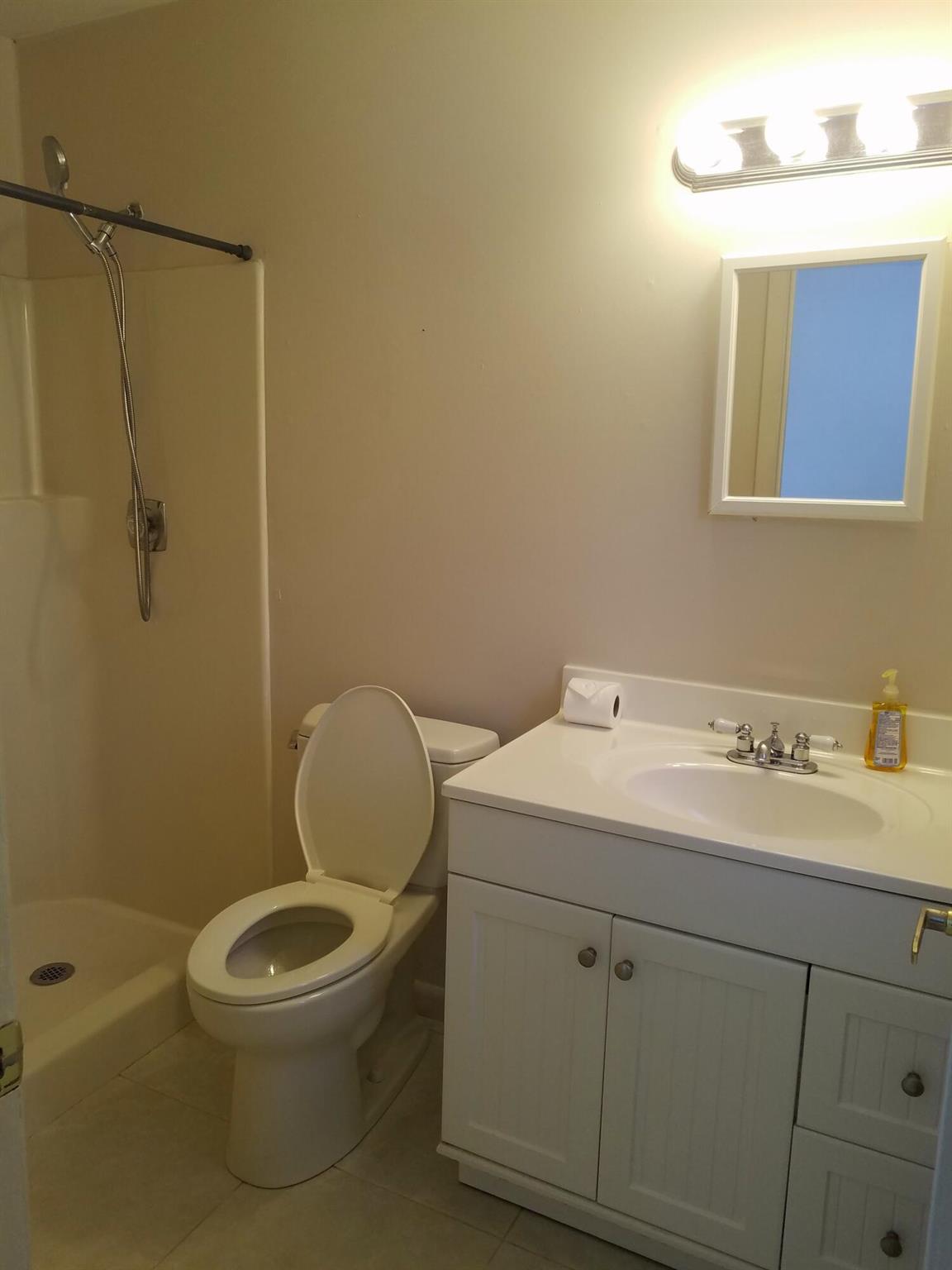 JUPITER LAKES VILLAS COND - Residential Lease